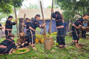 Câu chuyện ngôi làng trăm năm tuổi của người Gia Rai