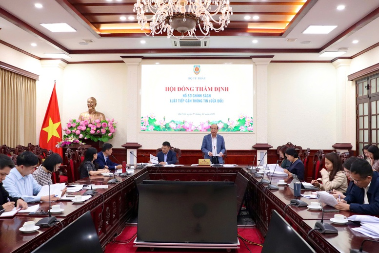 Quang cảnh cuộc họp. Ảnh: VGP/DA